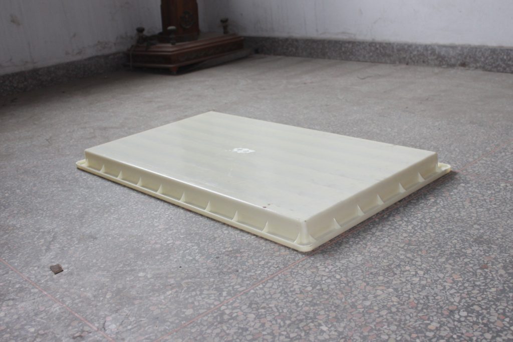 水泥混凝土盖板模具的清洗及养护