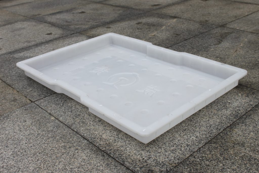 提高水泥衬砌盖板塑料模具质量的缘由？